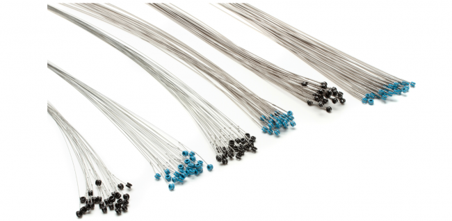 CHOOSING ELECTRIC GUITAR STRINGS